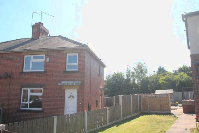 3 Bedroom Semi-Detached House To Rent In Thornely Avenue, Dodworth, Barnsley, S75