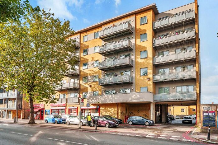 2 Bedroom Apartment To Rent In London Road, Gala Court, CR7