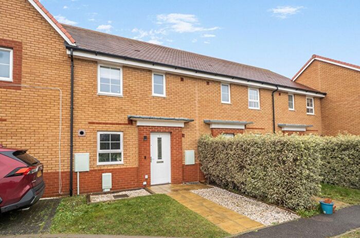 3 Bedroom Terraced House For Sale In Myrtle Copse, Felpham, PO22