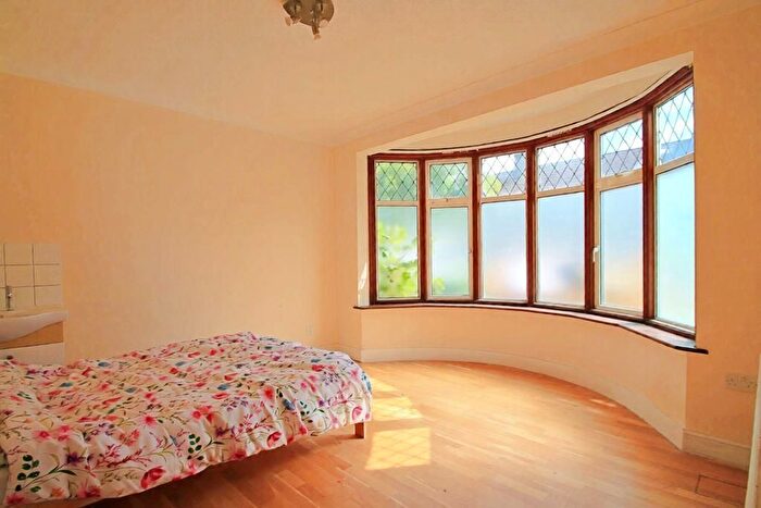 3 Bedroom Terraced House To Rent In Eastcote Avenue, Greenford, UB6