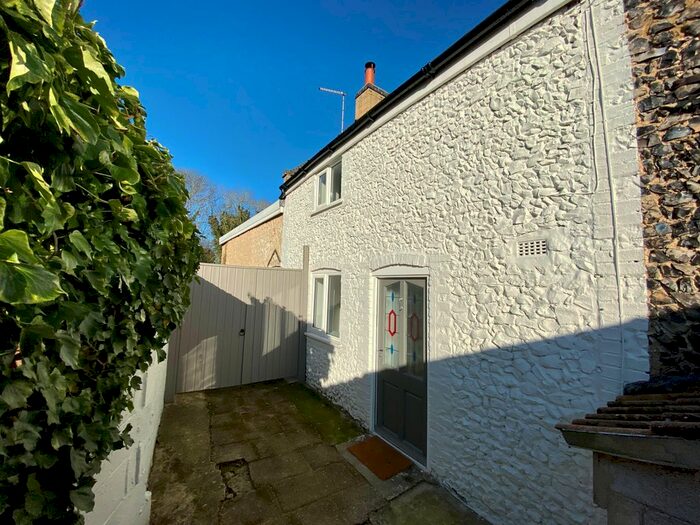 1 Bedroom Cottage To Rent In Station Road, Lakenheath, Brandon IP27