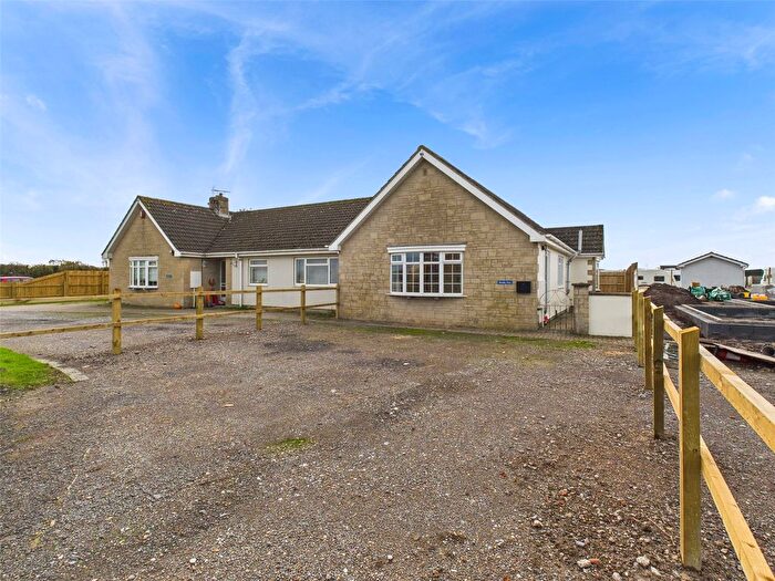 2 Bedroom Bungalow For Sale In Rectory Way, Lympsham, Somerset, BS24