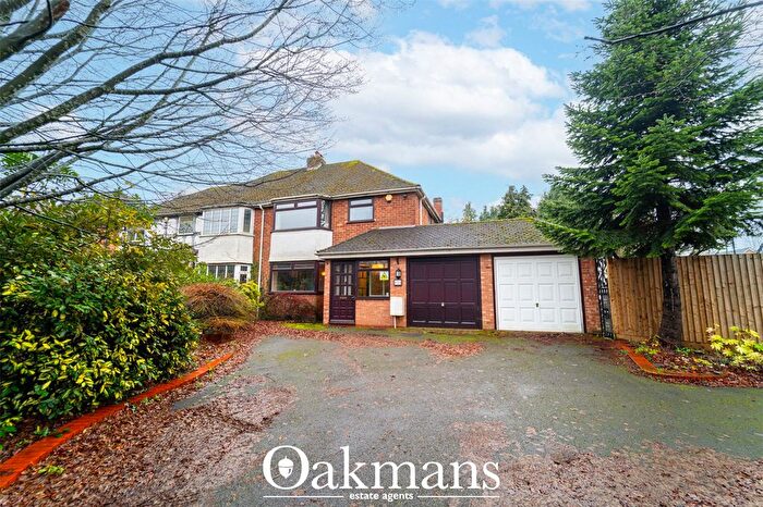 3 Bedroom Semi-Detached House For Sale In Sharmans Cross Road, Solihull, West Midlands, B91