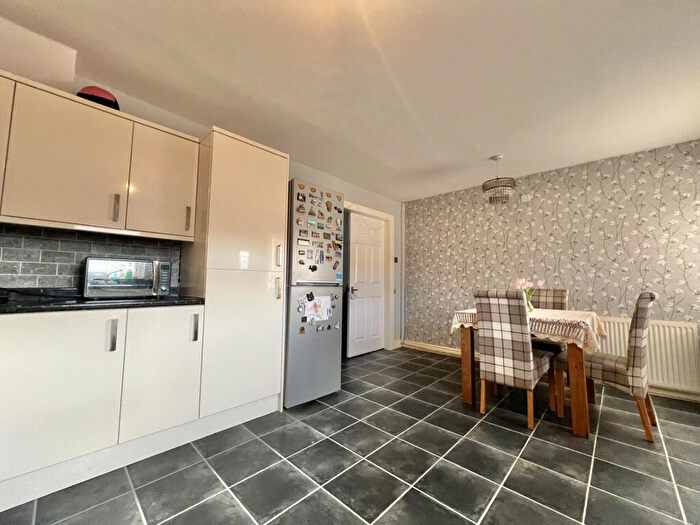 3 Bedroom End Of Terrace House For Sale In Bromley Close, Bispham, FY2
