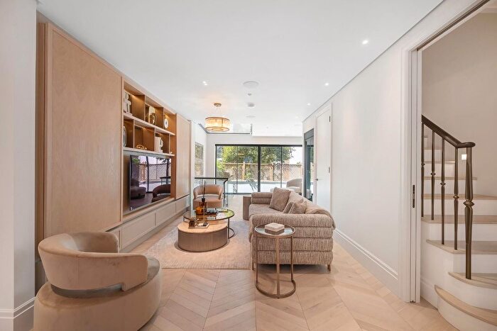 5 Bedroom Terraced House For Sale In Trevor Place, Knightsbridge, SW7