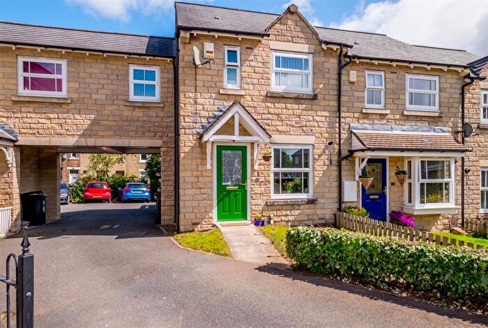 3 Bedroom Town House For Sale In Hastings Way, Free School Lane, HX1