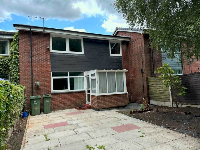 3 Bedroom Terraced House To Rent In Chepstow Avenue, Sale, M33