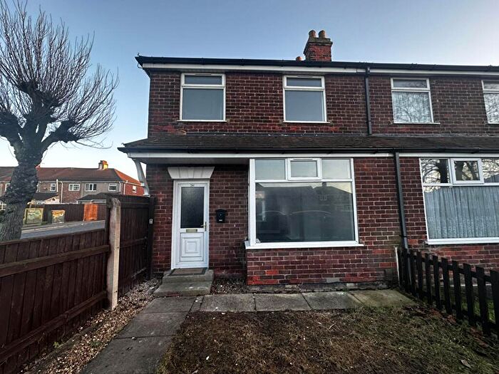 3 Bedroom End Of Terrace House To Rent In Littlefield Lane, Grimsby, DN34