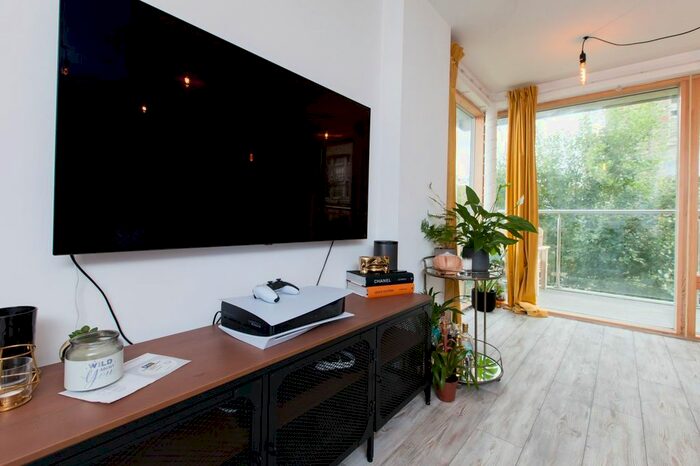 2 Bedroom Flat To Rent In Pankhurst Avenue, Brighton, BN2