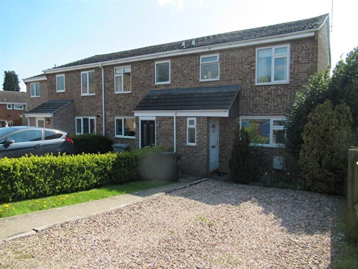 3 Bedroom End Of Terrace House To Rent In Crouch Hill Road, Banbury, OX16