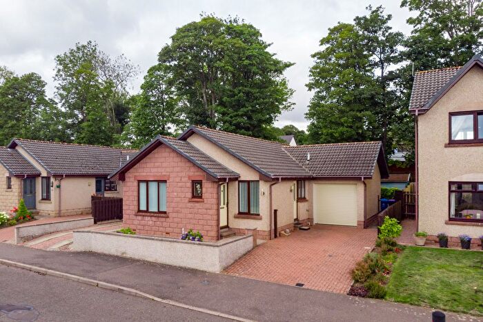 3 Bedroom Bungalow For Sale In Houghton Drive, Montrose, DD10