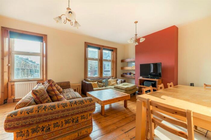 5 Bedroom Terraced House To Rent In £pppw - Wellesley Terrace, Arthurs Hill, NE4