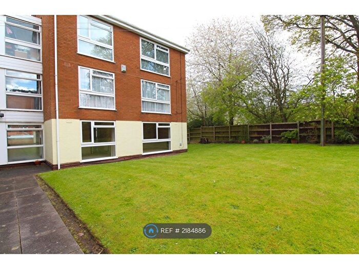 2 Bedroom Flat To Rent In Narrow Lane, Halesowen, B62