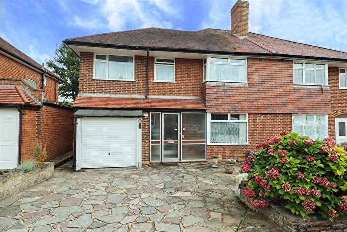 5 Bedroom Semi-Detached House For Sale In Campden Road, Ickenham, UB10