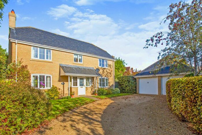 4 Bedroom Detached House For Sale In St. Peters Street, Caxton, Cambridge, CB23