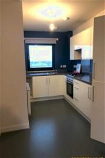 2 Bedroom Flat To Rent In Stuart Square, Craigmount View, East Craigs, Edinburgh EH12