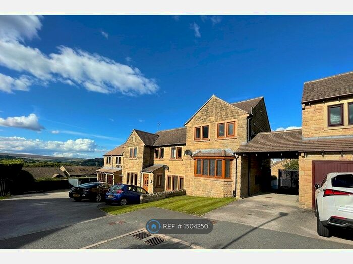 3 Bedroom Semi-Detached House To Rent In Gill Meadows, Stannington, Sheffield, S6