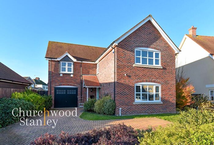 4 Bedroom Detached House For Sale In Winney Close, Bradfield, CO11