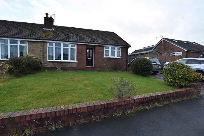 3 Bedroom Semi-Detached Bungalow To Rent In Kennedy Drive, Little Lever, Bolton, BL3