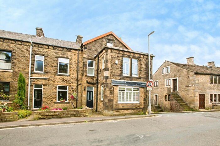 4 Bedroom End Of Terrace House For Sale In Rochdale Road, Ripponden, Sowerby Bridge, HX6