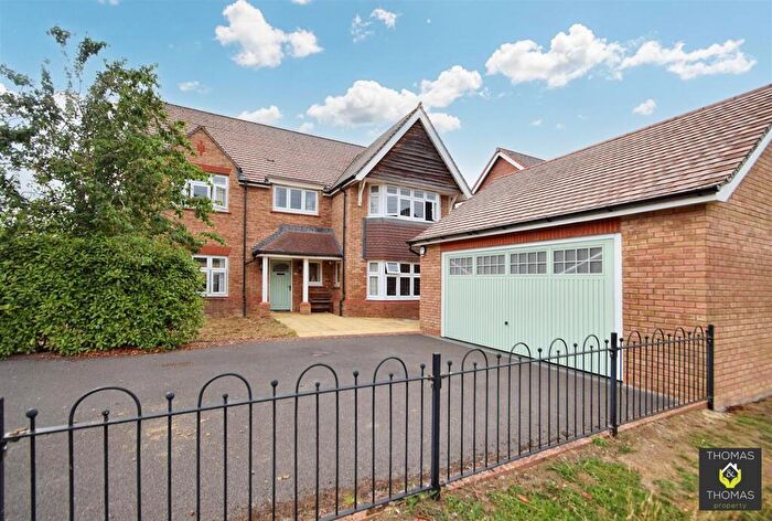 4 Bedroom Detached House For Sale In Dadford Close, Sellars Bridge, GL2
