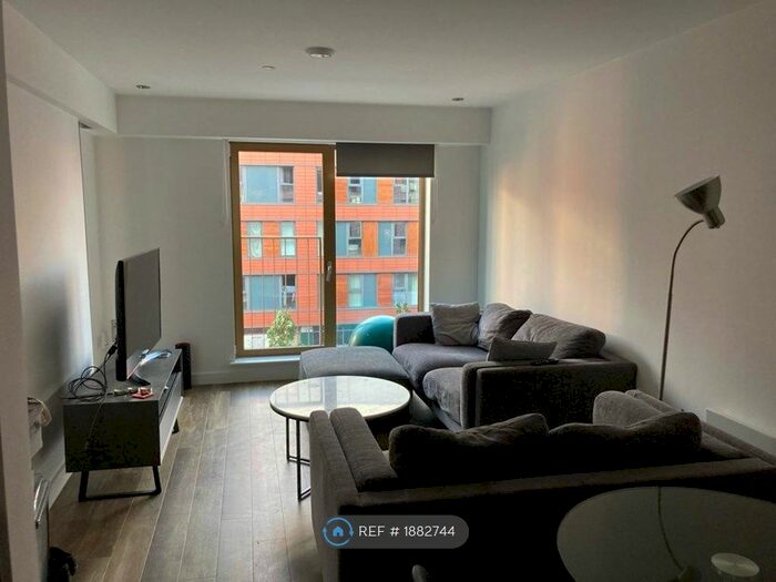 2 Bedroom Flat To Rent In Houldsworth Street, Manchester, M1