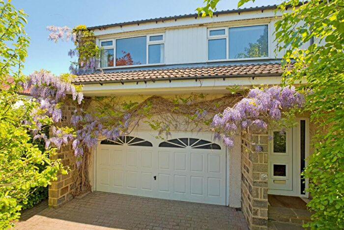 4 Bedroom Detached House For Sale In Wrexham Road, Burley In Wharfedale, LS29