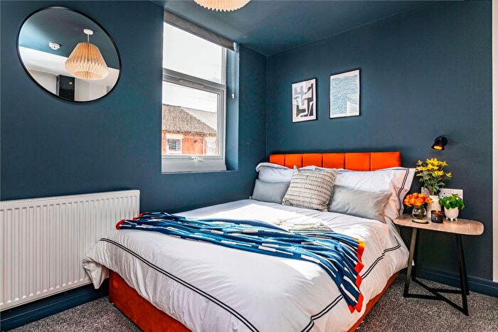 1 Bedroom Studio To Rent In Room, Walter Street, DE1