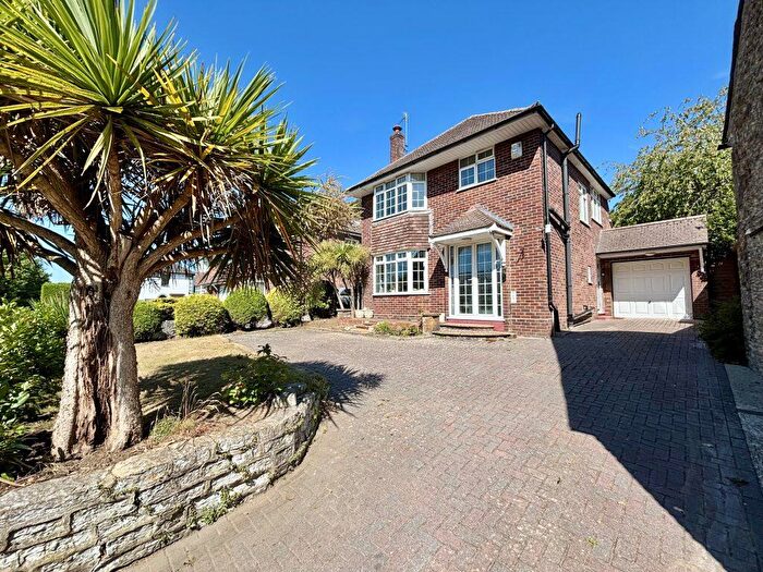3 Bedroom Detached House For Sale In Preston Road, Yeovil, Somerset, BA20