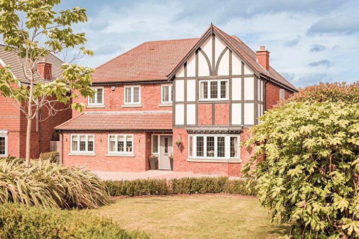 5 Bedroom Detached House For Sale In Brookhouse Mews, Sutton Coldfield, B76
