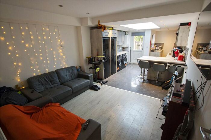 5 Bedroom House To Rent In Florence Buildings, Hubert Road, Selly Oak, Birmingham, B29