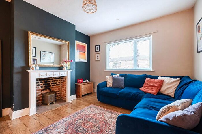 3 Bedroom Terraced House For Sale In Dereham Road, Norwich, NR2