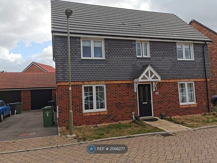 4 Bedroom Detached House To Rent In Honeysuckle Way, Didcot, OX11