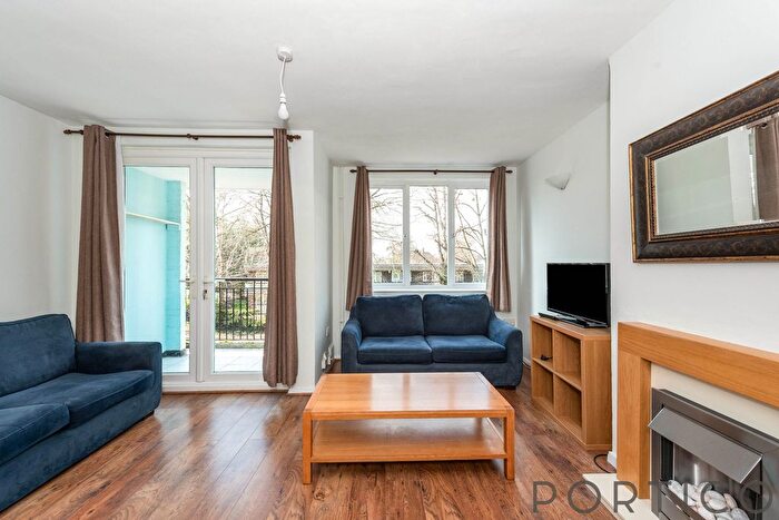 3 Bedroom Flat To Rent In Cortis Road, London, SW15