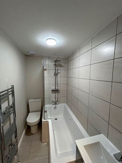 2 Bedroom Flat To Rent In Kingsland Road, Birkenhead, CH42