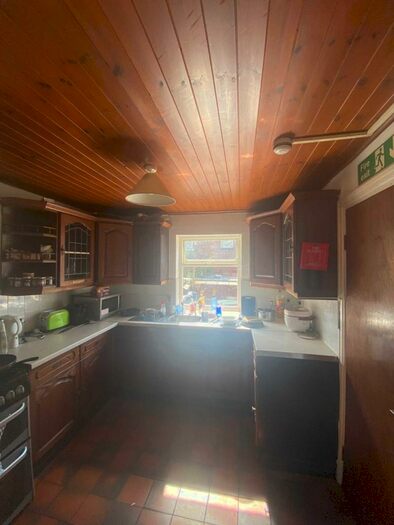 5 Bedroom Terraced House To Rent In Furness Road, Fallowfield, M14