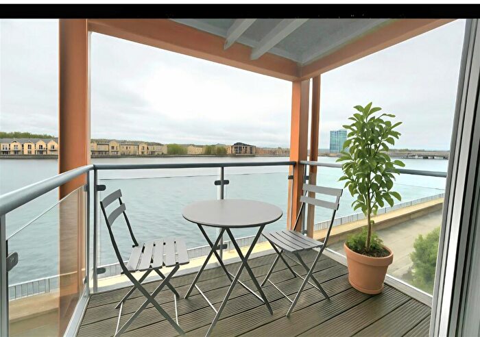 1 Bedroom Apartment For Sale In Watersmeet, Restharrow Way St Marys Island, ME4