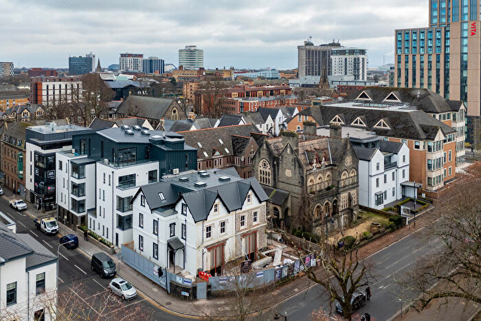 2 Bedroom Apartment To Rent In Museum View, Park Place, Cardiff, CF10