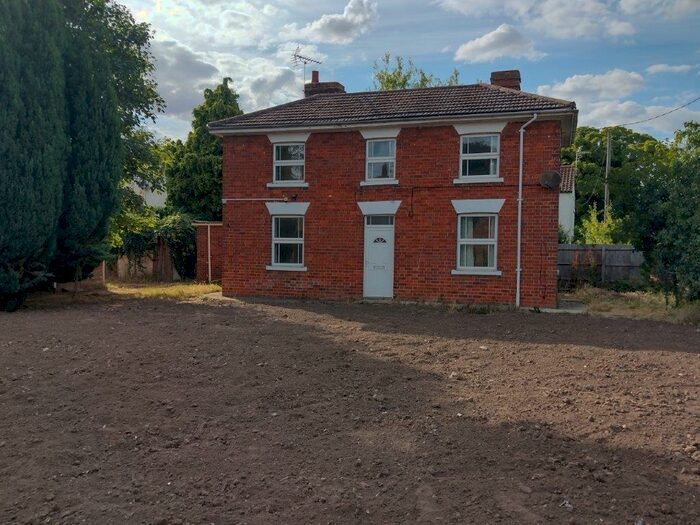 3 Bedroom Detached House To Rent In Main Road, Quadring, PE11