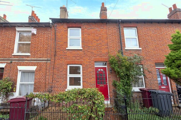 2 Bedroom Terraced House To Rent In Chesterman Street, Reading, Berkshire, RG1