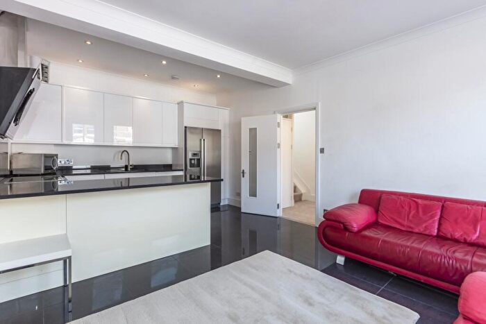 2 Bedroom Flat To Rent In Chamberlayne Road London, NW10