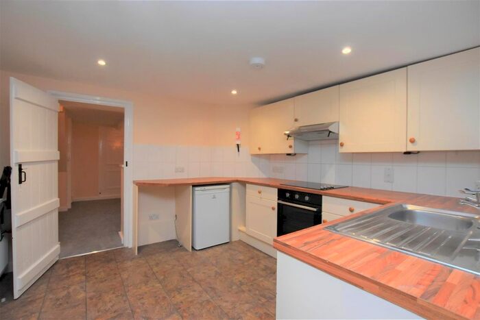 1 Bedroom Detached House To Rent In Earley, Reading RG6