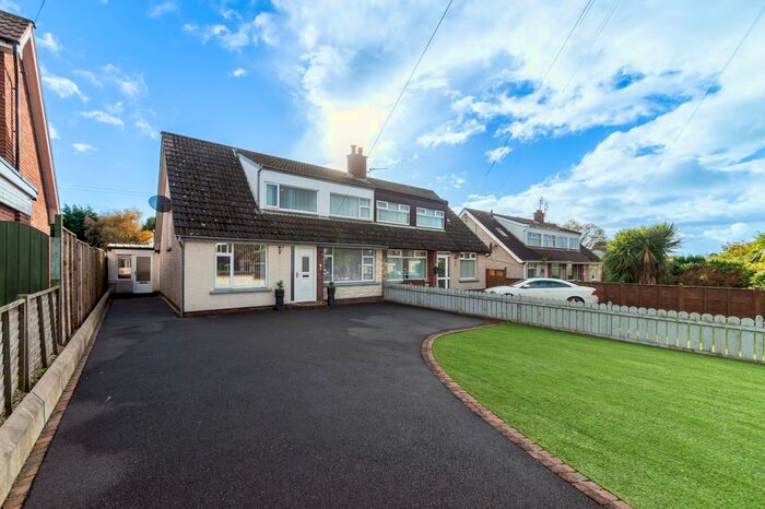 3 Bedroom Chalet For Sale In Abbey Road, Millisle, Newtownards, County Down, BT22