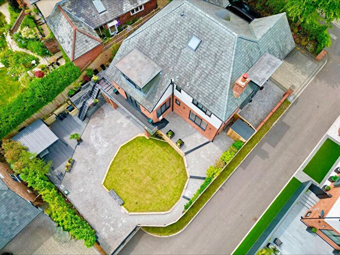 5 Bedroom Detached House For Sale In Brockwood View, Standish, WN1