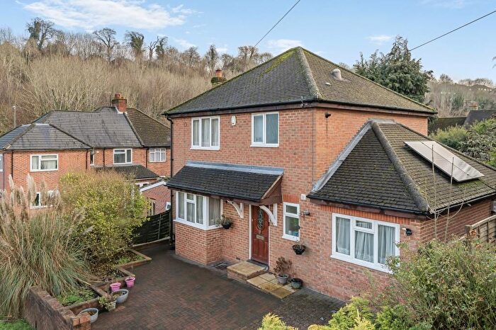 4 Bedroom Detached House For Sale In High Wycombe, Buckinghamshire, HP12
