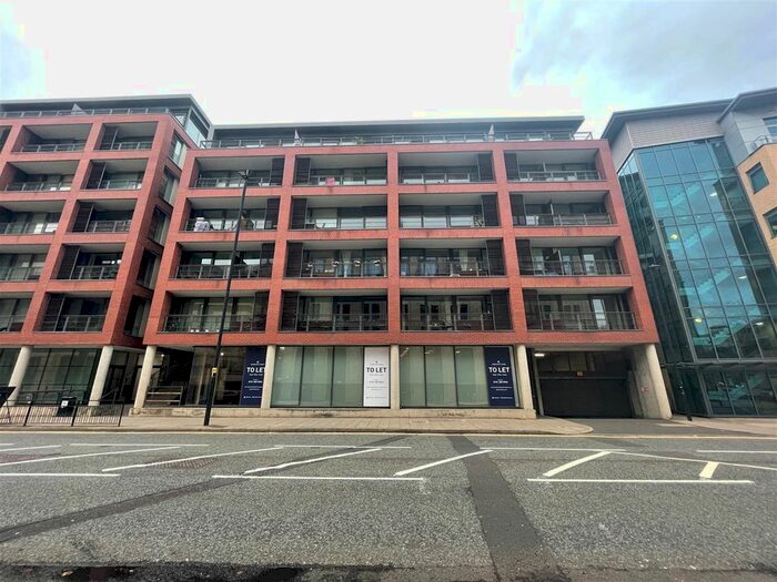 2 Bedroom Flat To Rent In Quayside Lofts, Close, Newcastle Quayside, NE1