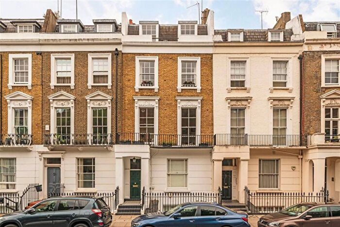 3 Bedroom Flat For Sale In Tachbrook Street, Westminster, SW1V