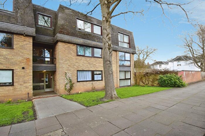 1 Bedroom Flat For Sale In North Avenue, Leicester, LE2