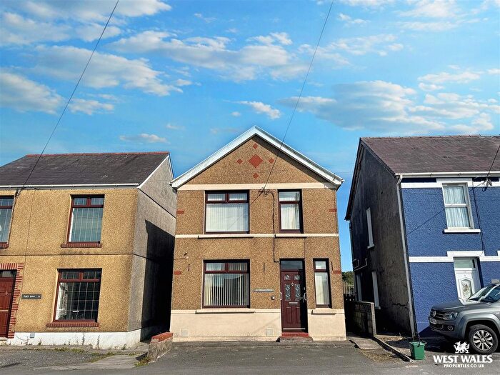 2 Bedroom Detached House For Sale In Cross Hands Road, Gorslas, Llanelli, SA14