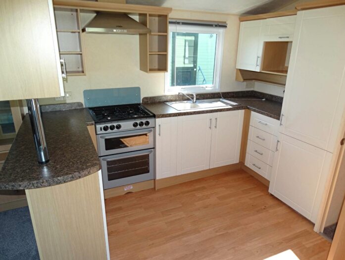 2 Bedroom Caravan For Sale In Carr Lane, Middleton, Morecambe, LA3